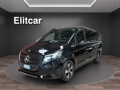 Mercedes-Benz Classe V 250 d Automatic Premium Extralong del 2024 usata a Magenta