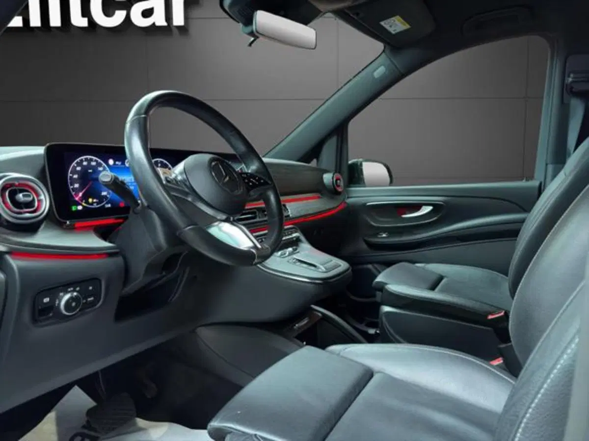 Mercedes-Benz Classe V usata a Milano (11)