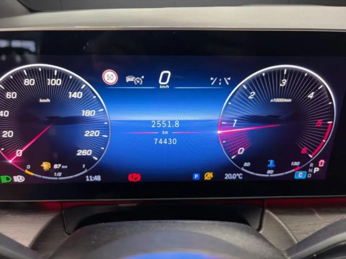 Mercedes-Benz Classe V usata a Milano (7)