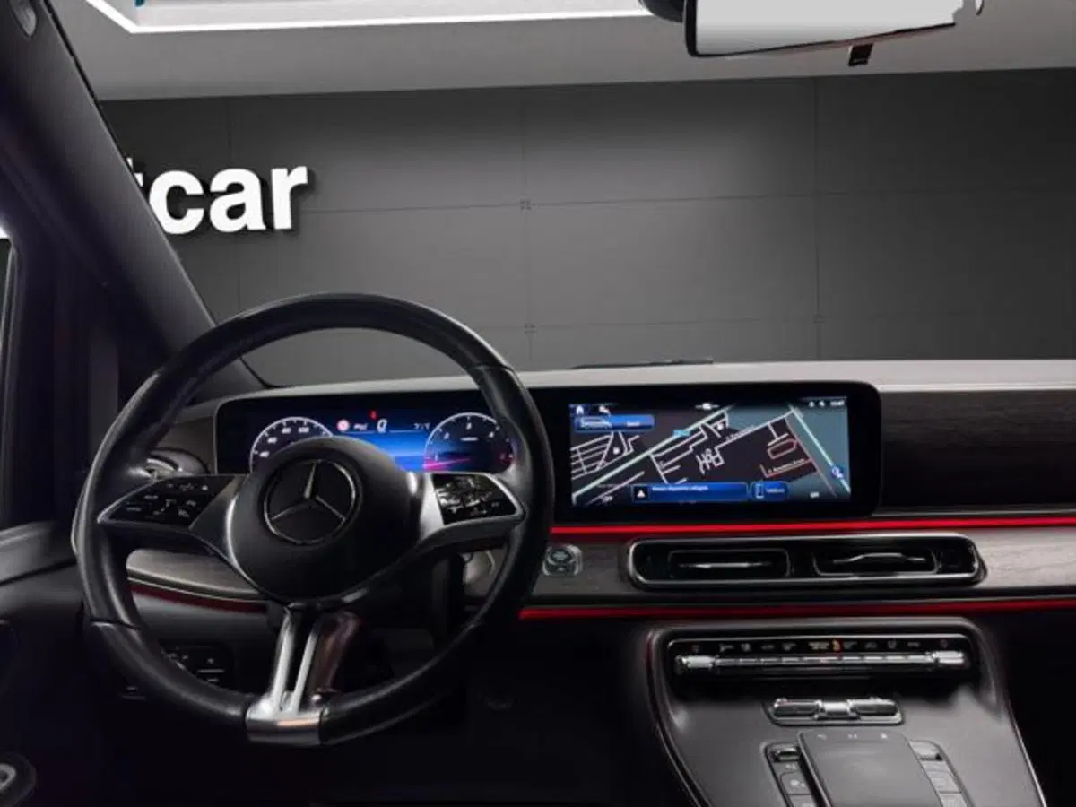 Mercedes-Benz Classe V usata a Milano (9)