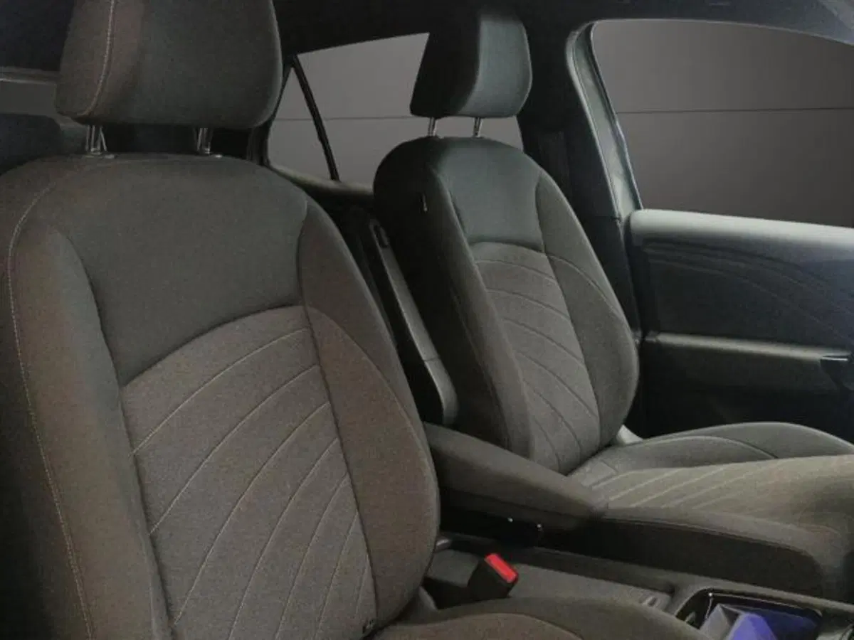 Volkswagen ID.3 usata a Milano (12)