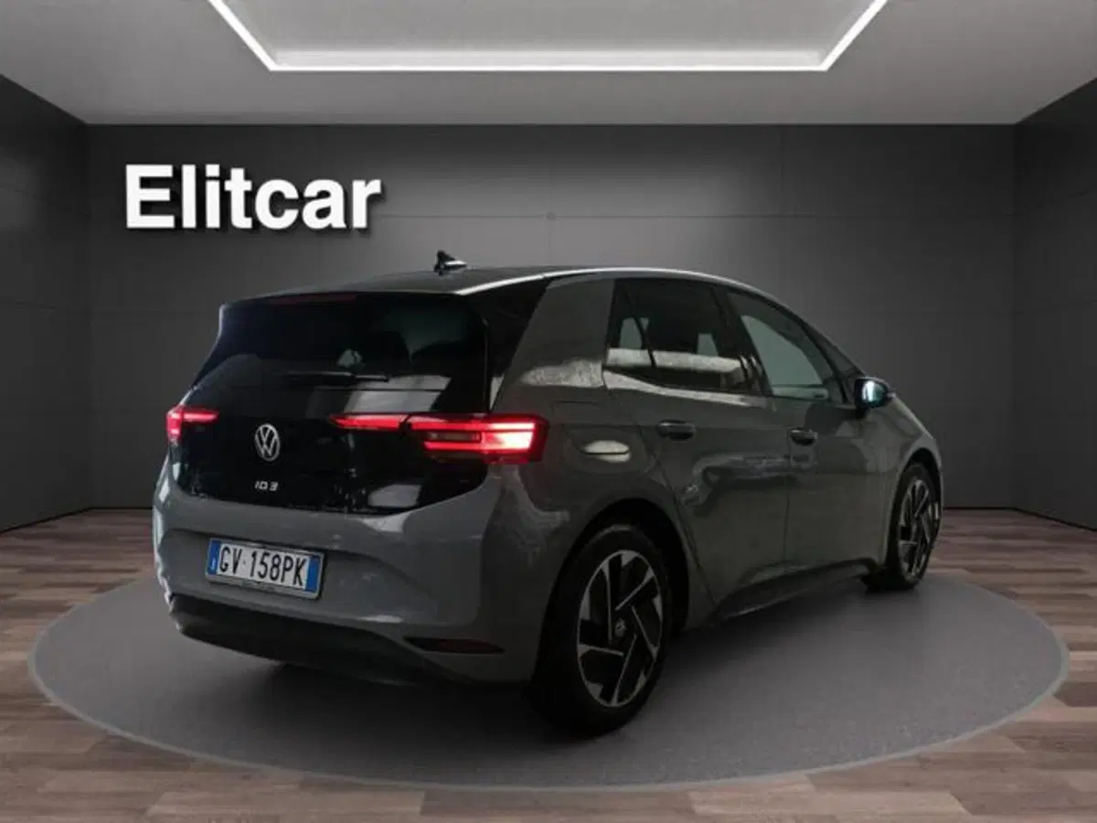Volkswagen ID.3 usata a Milano (6)