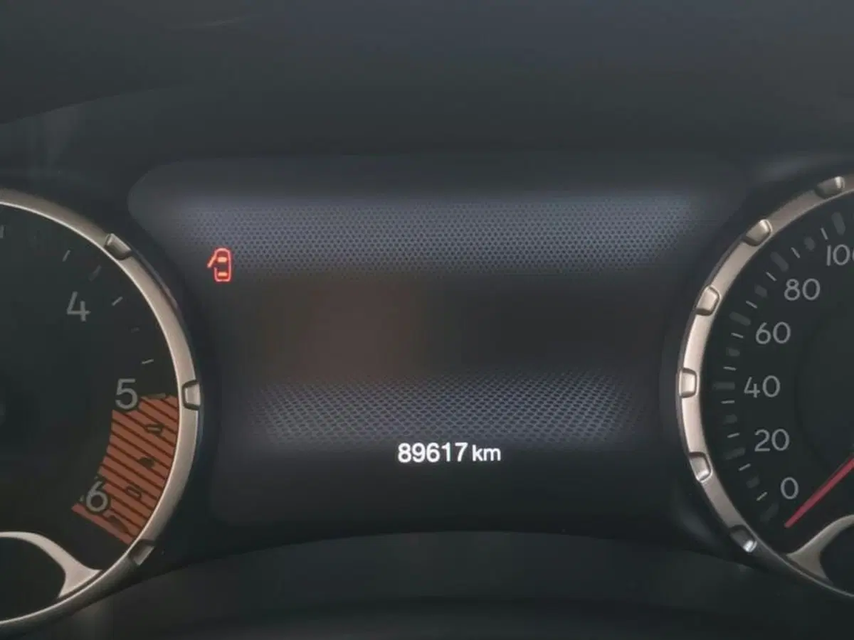Jeep Renegade usata a Bari (15)
