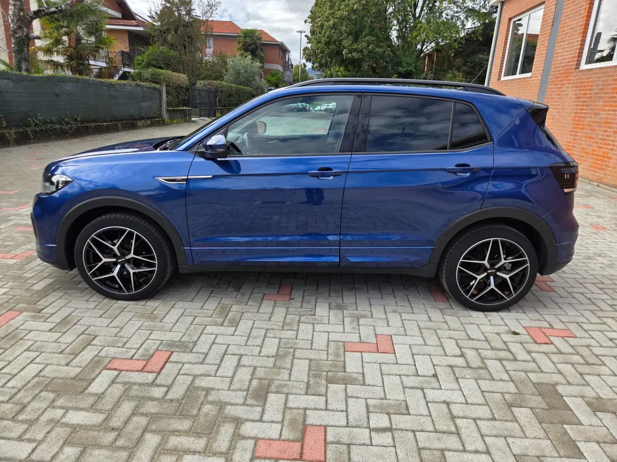 Volkswagen T-Cross usata a Torino (15)