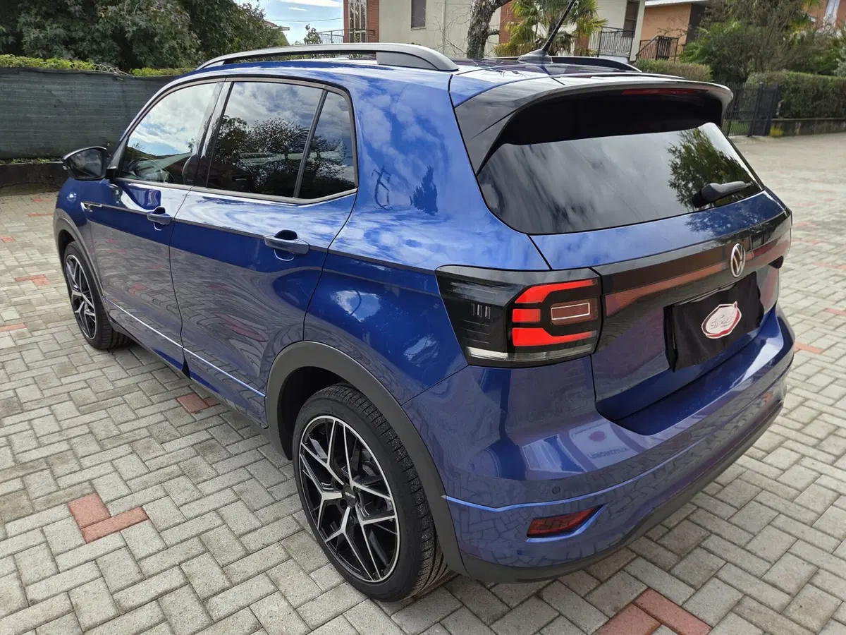 Volkswagen T-Cross usata a Torino (4)