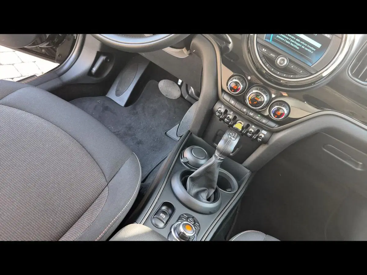 MINI Mini Countryman usata a Varese (13)