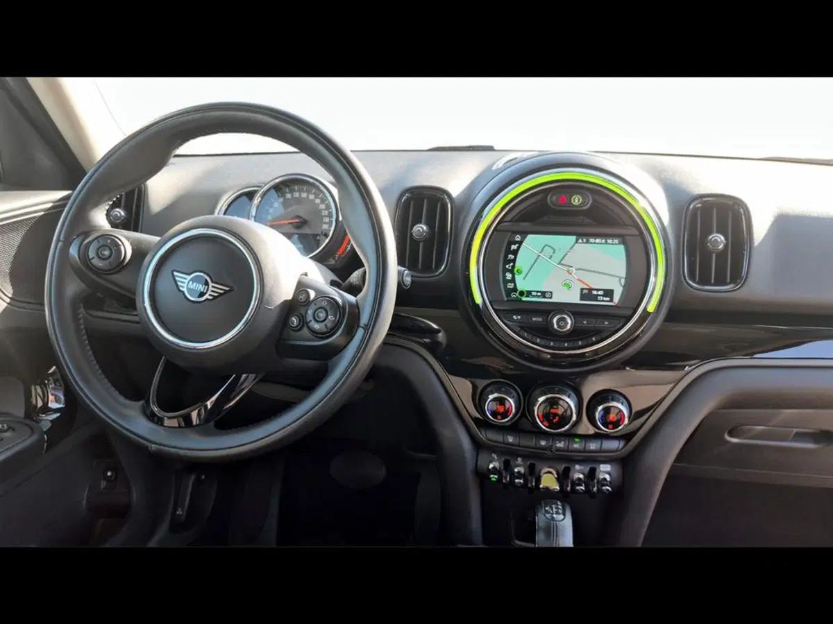 MINI Mini Countryman usata a Varese (4)