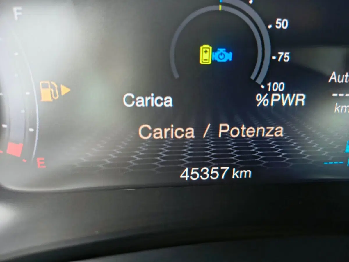 Jeep Renegade usata a Firenze (9)