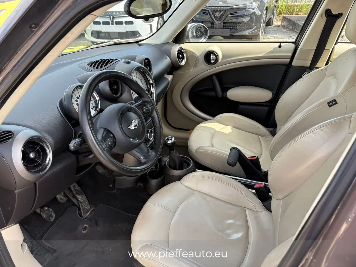 MINI Mini Countryman usata a Teramo (10)