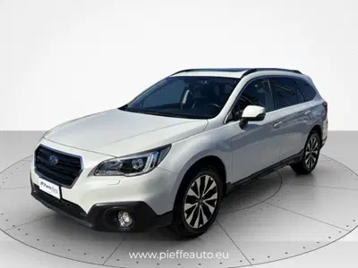 Subaru Outback 2.0d Lineartronic Unlimited del 2018 usata a Teramo