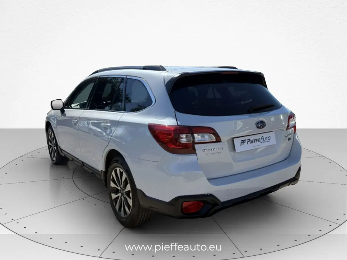 Subaru Outback usata a Teramo (4)