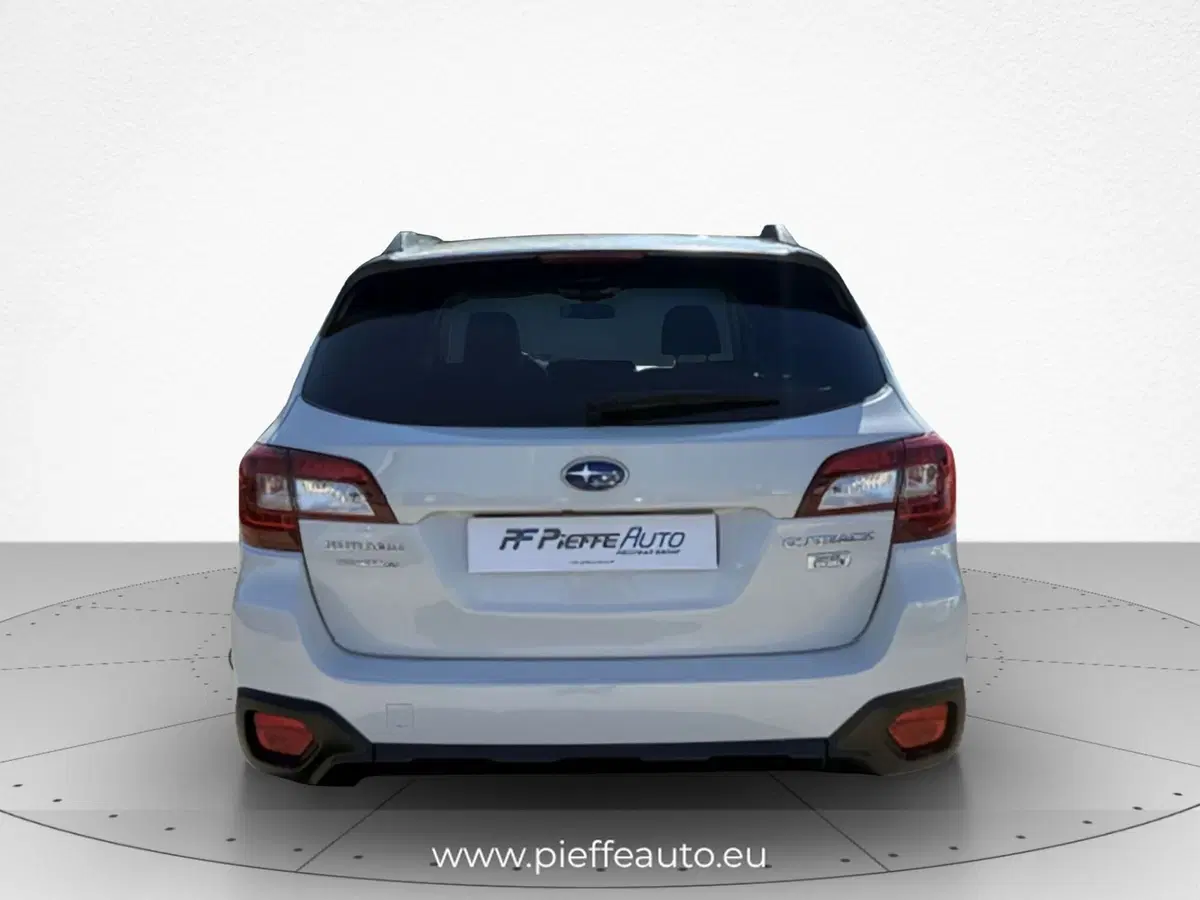 Subaru Outback usata a Teramo (6)