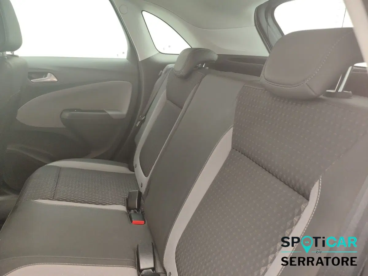 Opel Crossland X usata a Como (12)