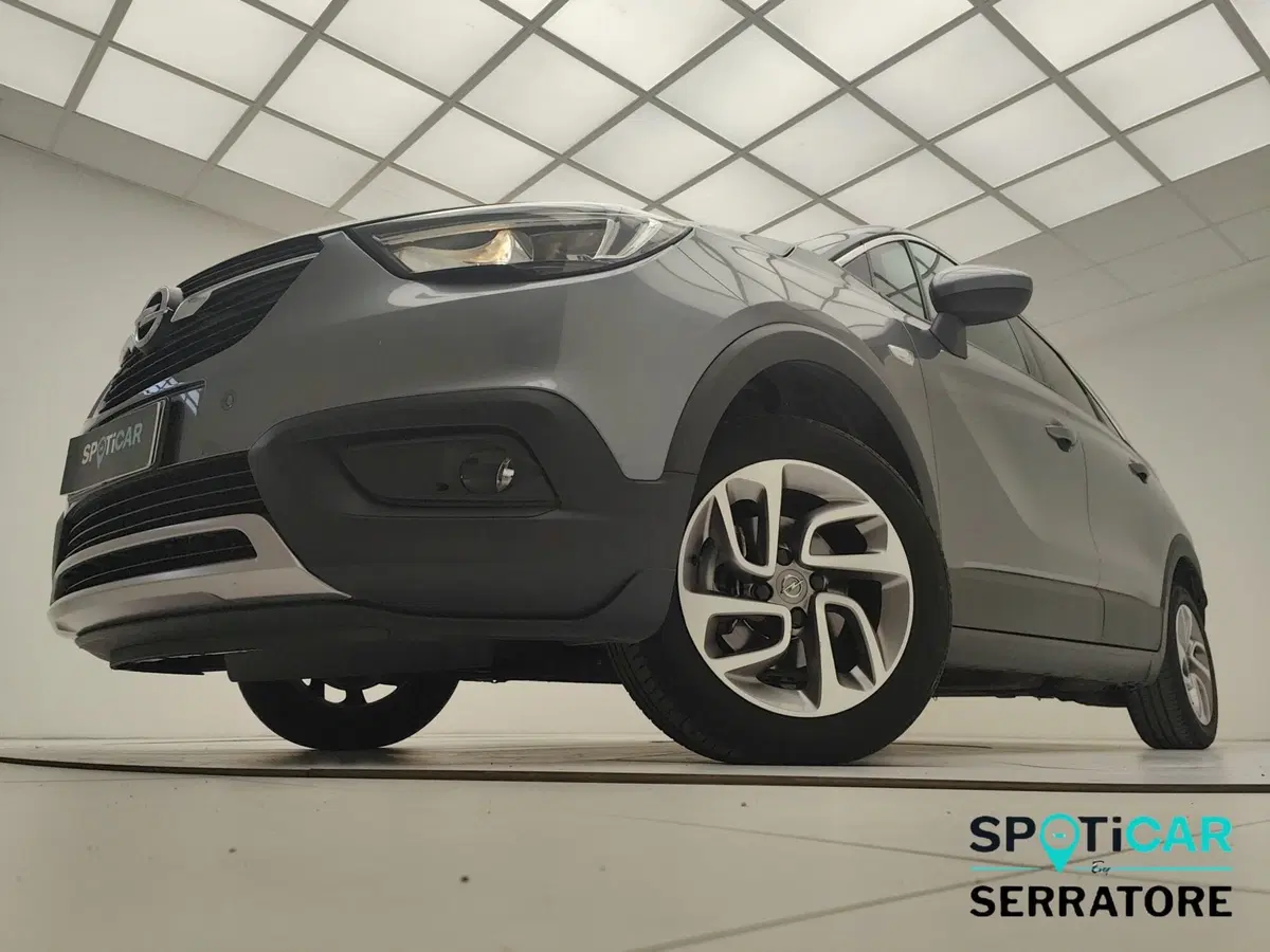Opel Crossland X usata a Como (13)