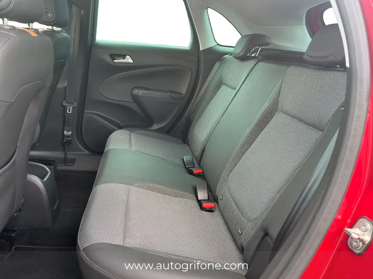 Opel Crossland usata a Modena (11)
