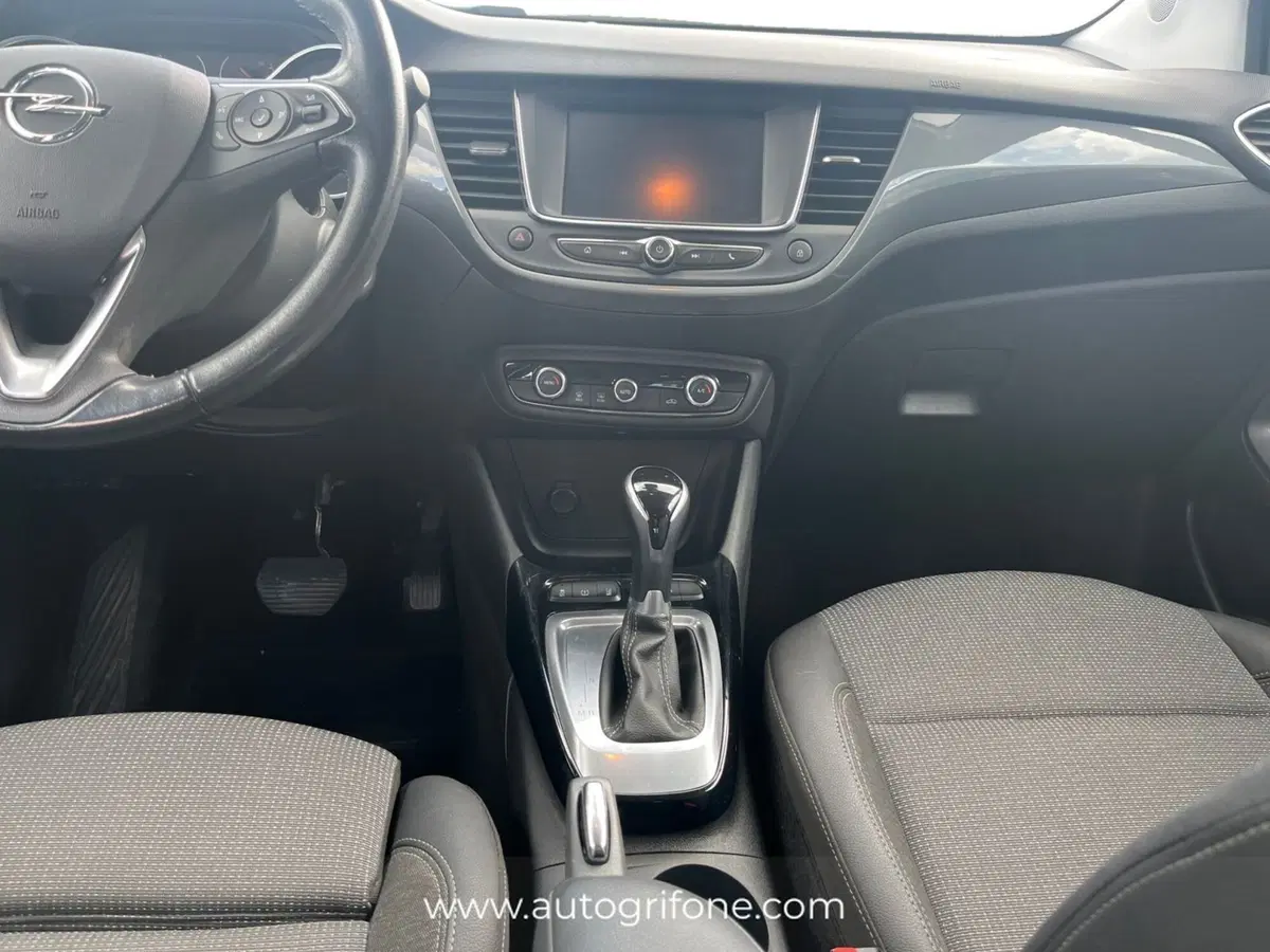 Opel Crossland usata a Modena (13)