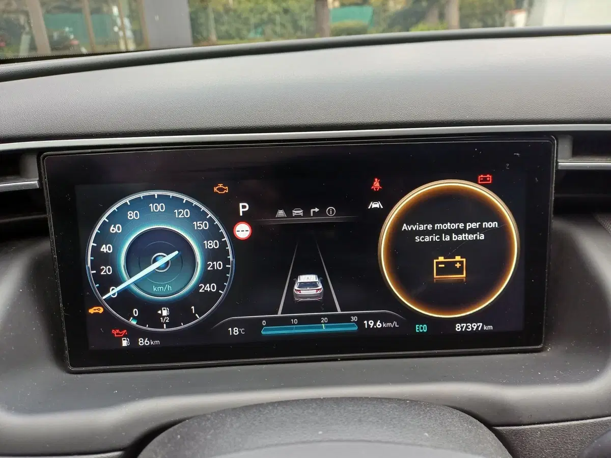 Hyundai Tucson usata a Alessandria (12)