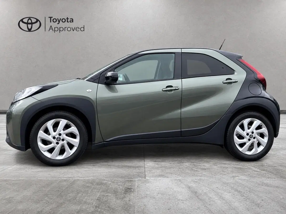 Toyota Aygo X usata a Sondrio (2)