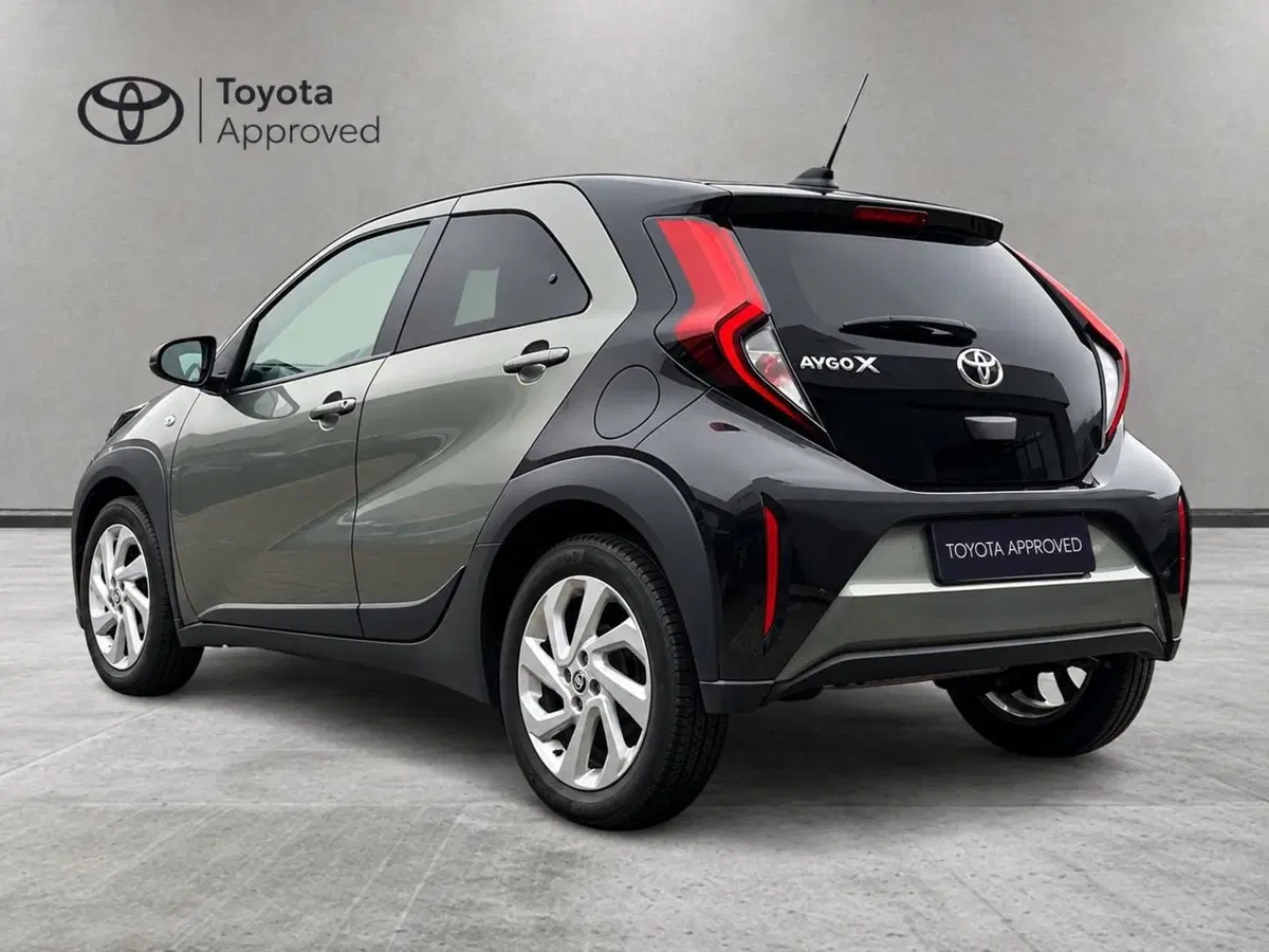 Toyota Aygo X usata a Sondrio (4)