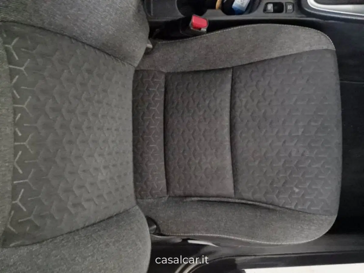 Toyota Yaris Cross usata a Salerno (12)