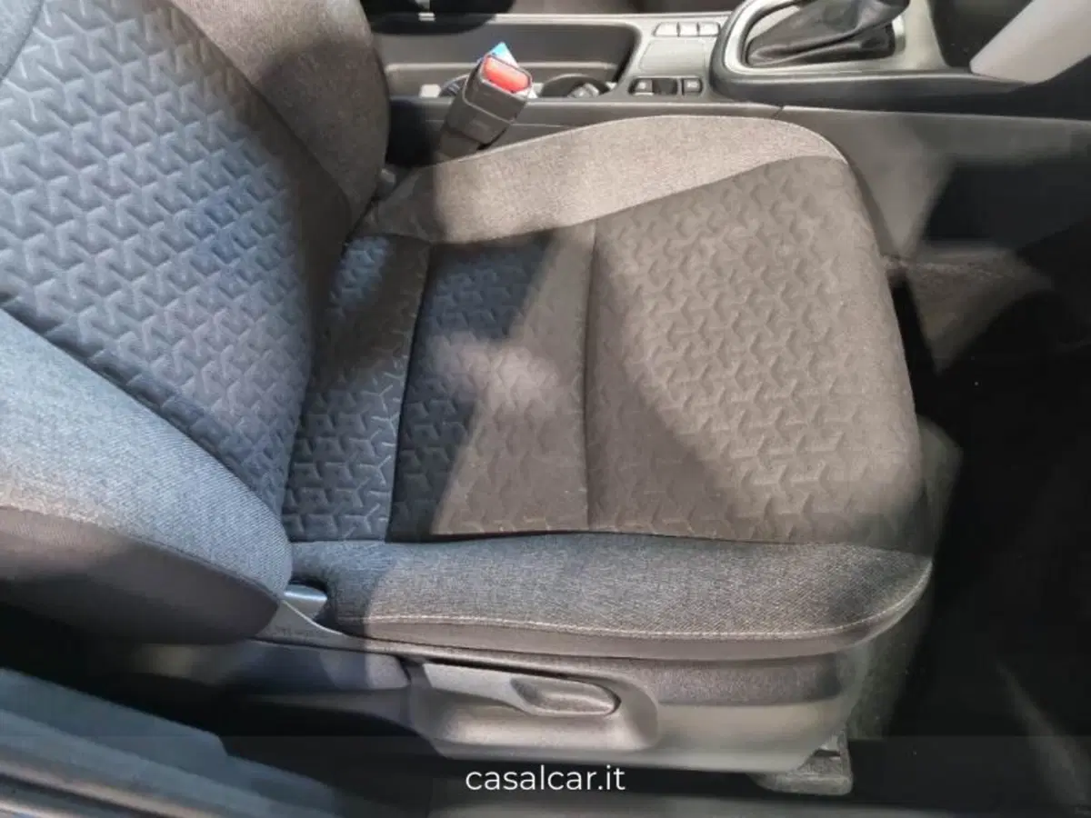 Toyota Yaris Cross usata a Salerno (12)