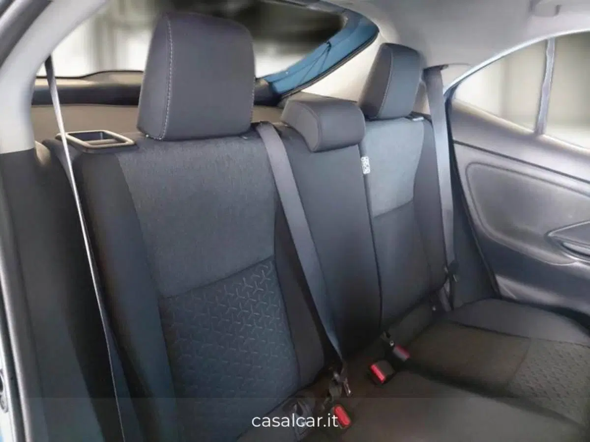 Toyota Yaris Cross usata a Salerno (13)