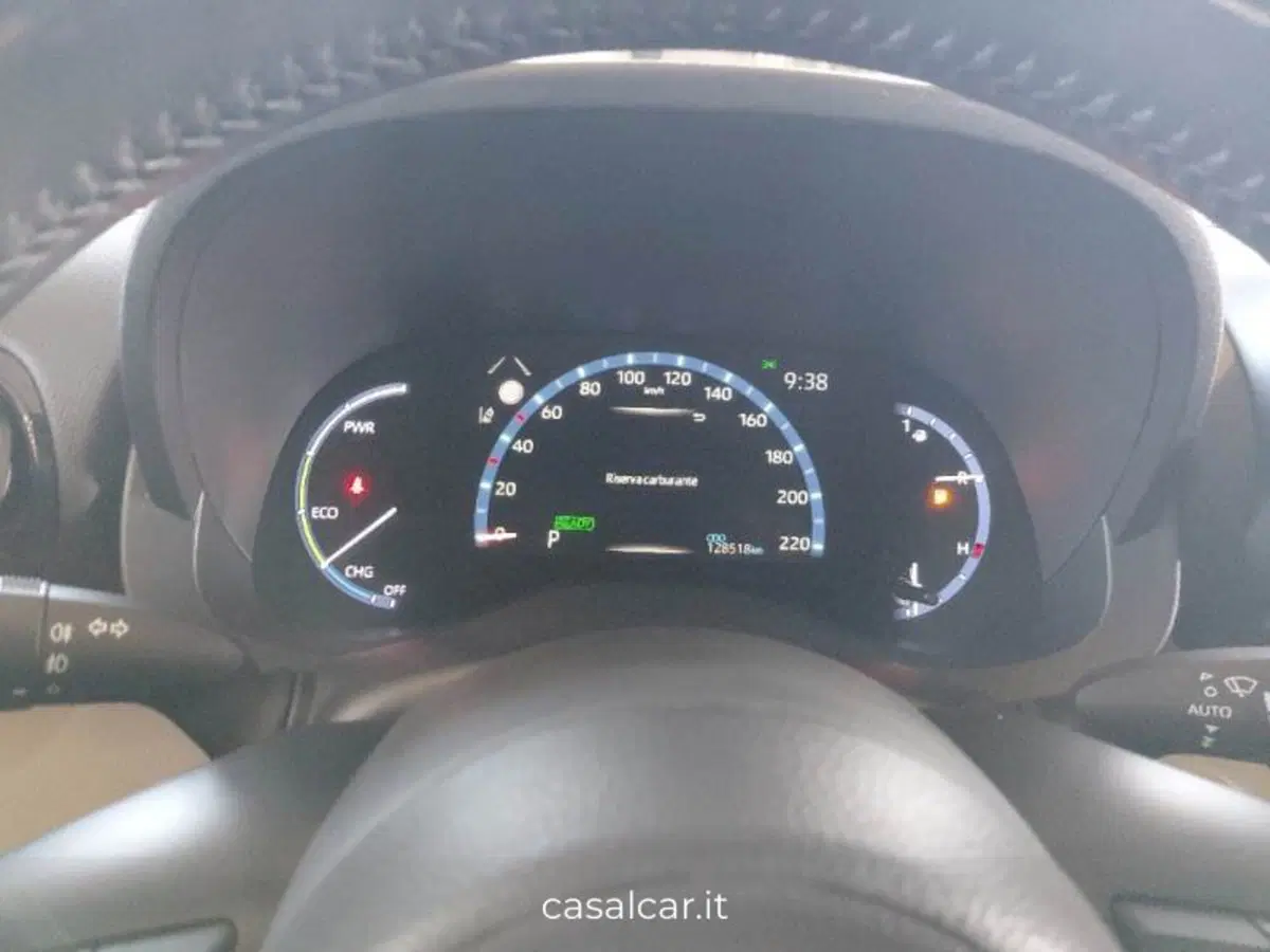 Toyota Yaris Cross usata a Salerno (8)