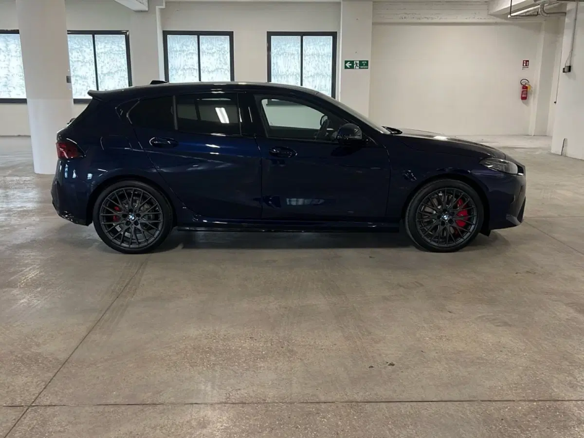 BMW Serie 1 nuova a Torino (7)