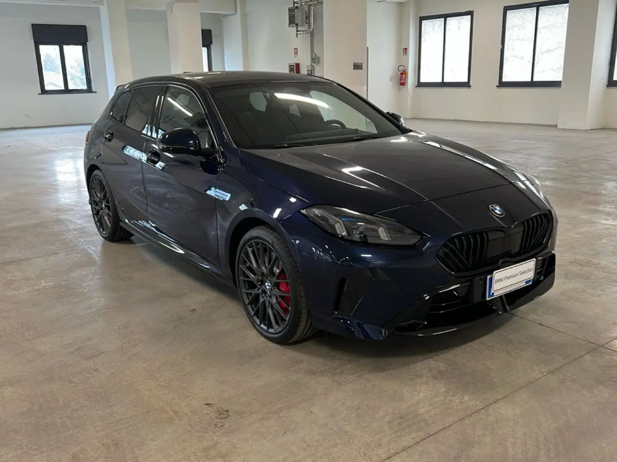 BMW Serie 1 nuova a Torino (8)