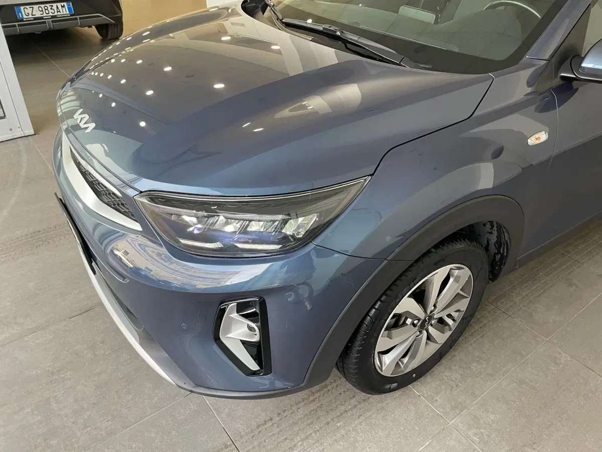Kia Stonic usata a Napoli (17)