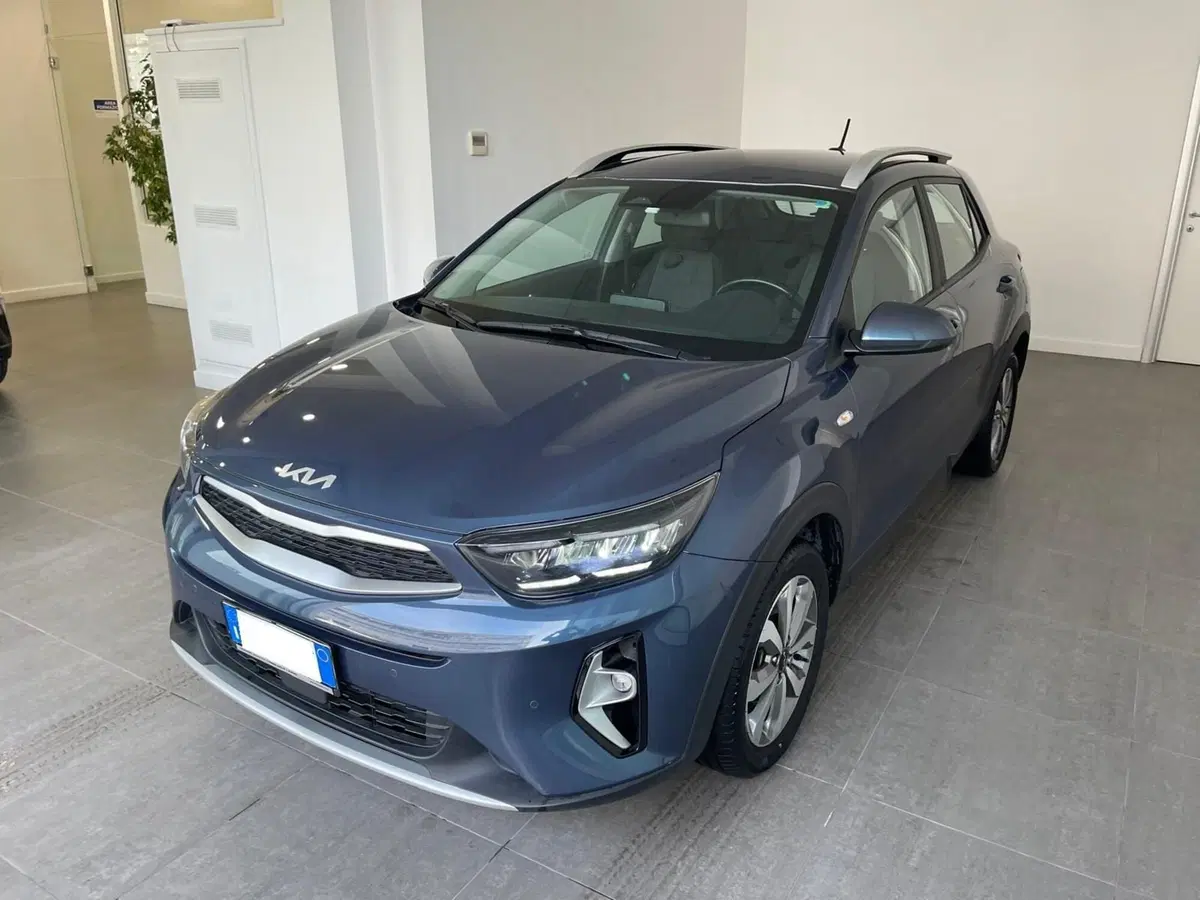 Kia Stonic usata a Napoli (2)