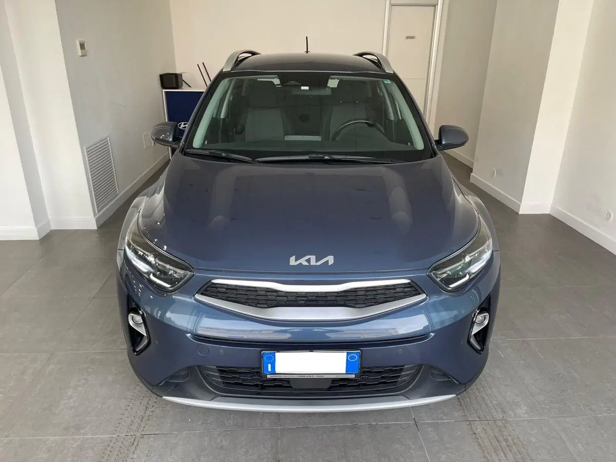 Kia Stonic usata a Napoli (3)