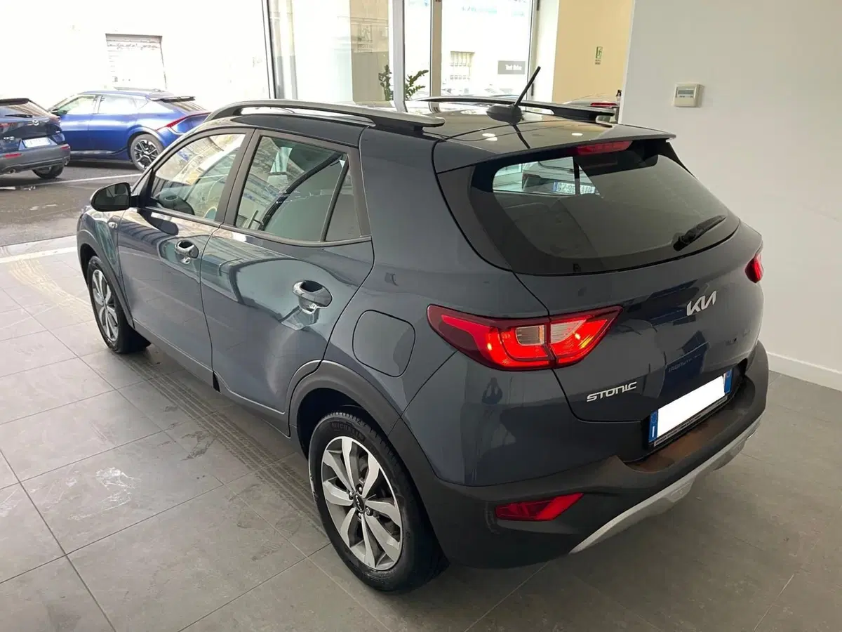 Kia Stonic usata a Napoli (4)