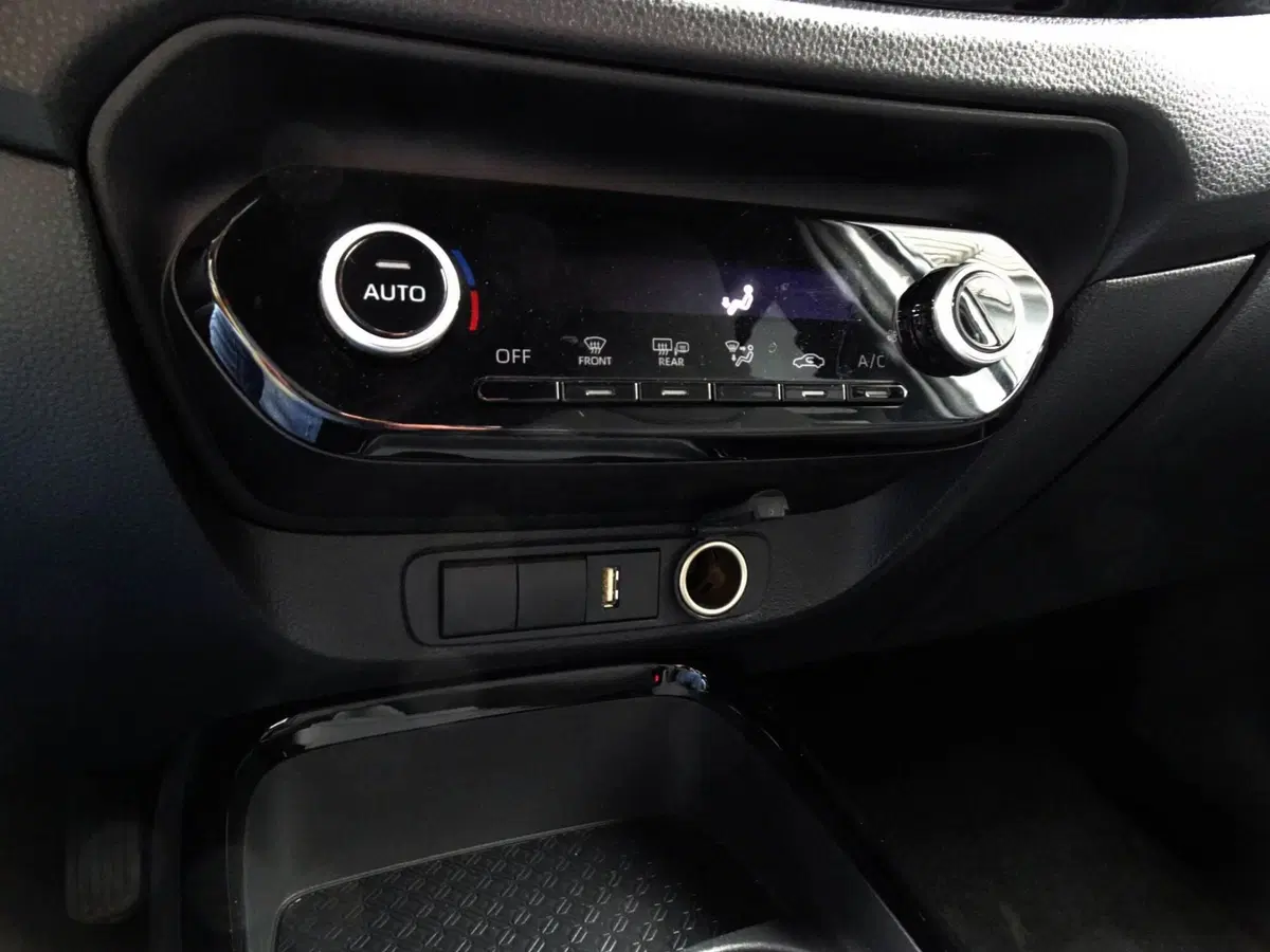 Toyota Aygo X usata a Treviso (16)