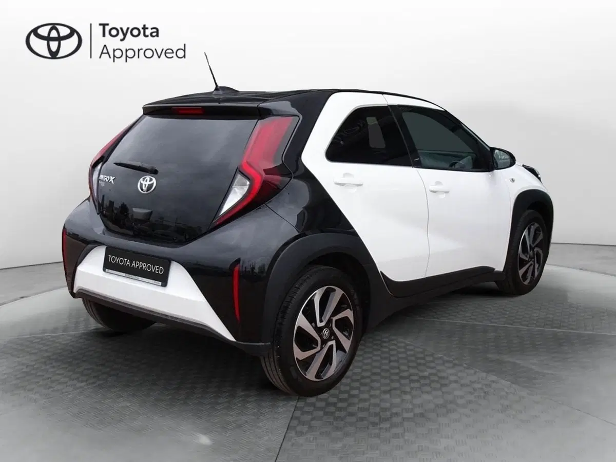 Toyota Aygo X usata a Treviso (5)