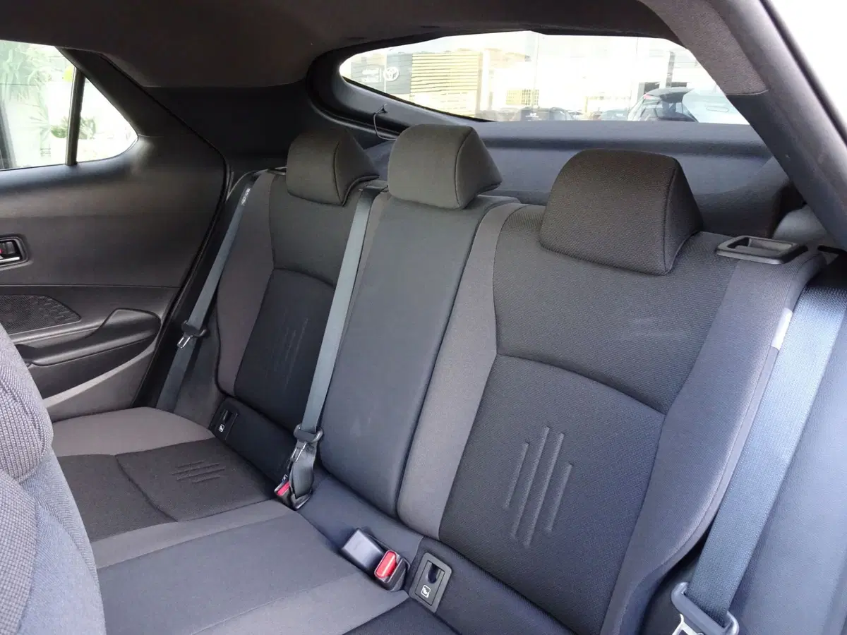 Toyota Toyota C-HR usata a Padova (10)