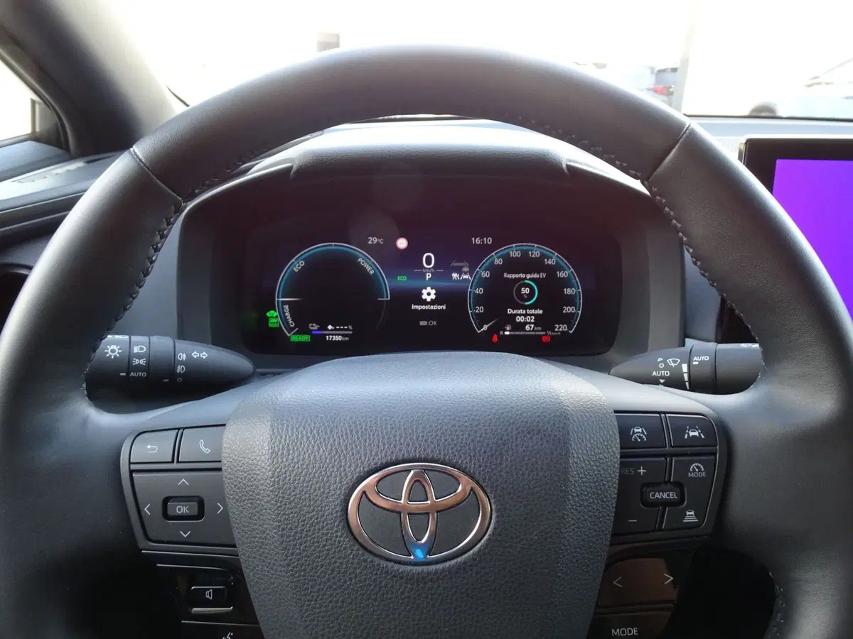 Toyota Toyota C-HR usata a Padova (12)