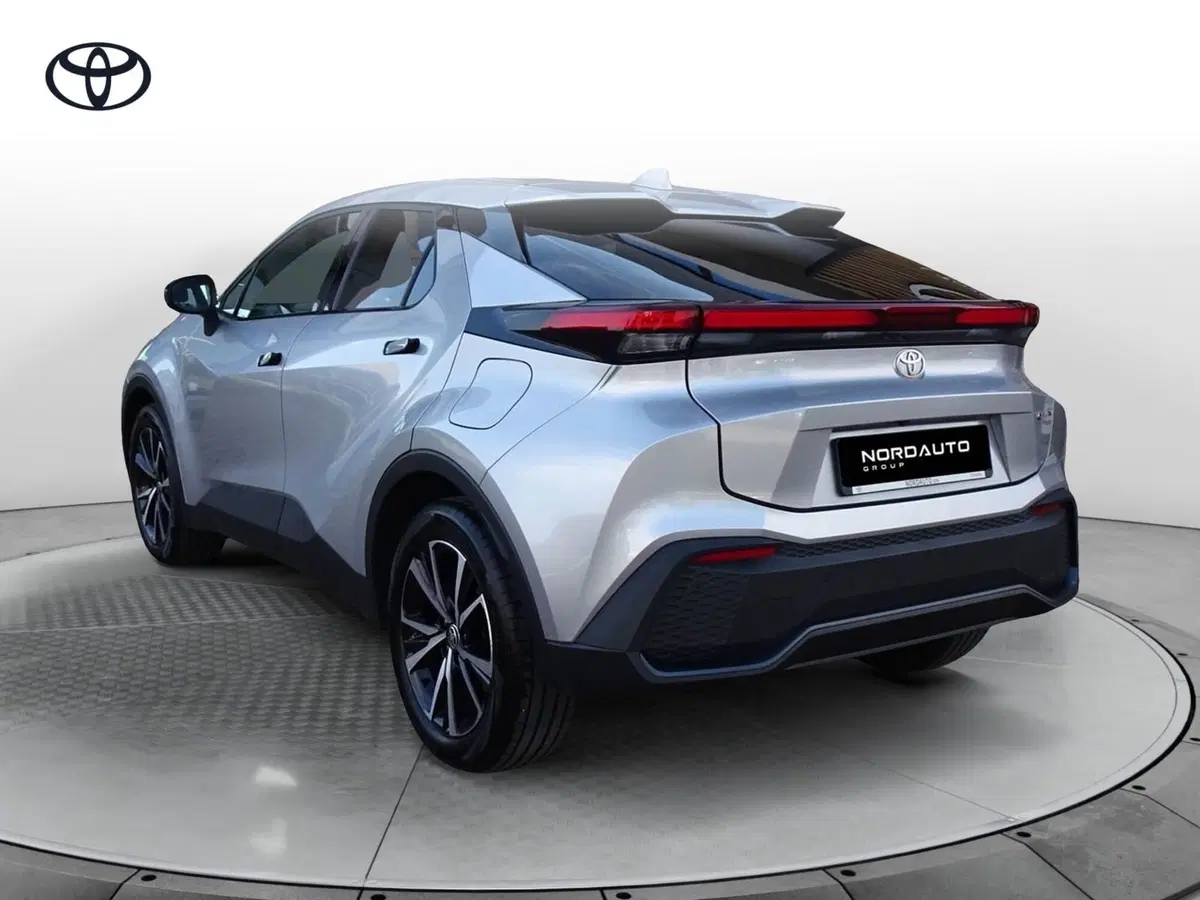 Toyota Toyota C-HR usata a Padova (3)