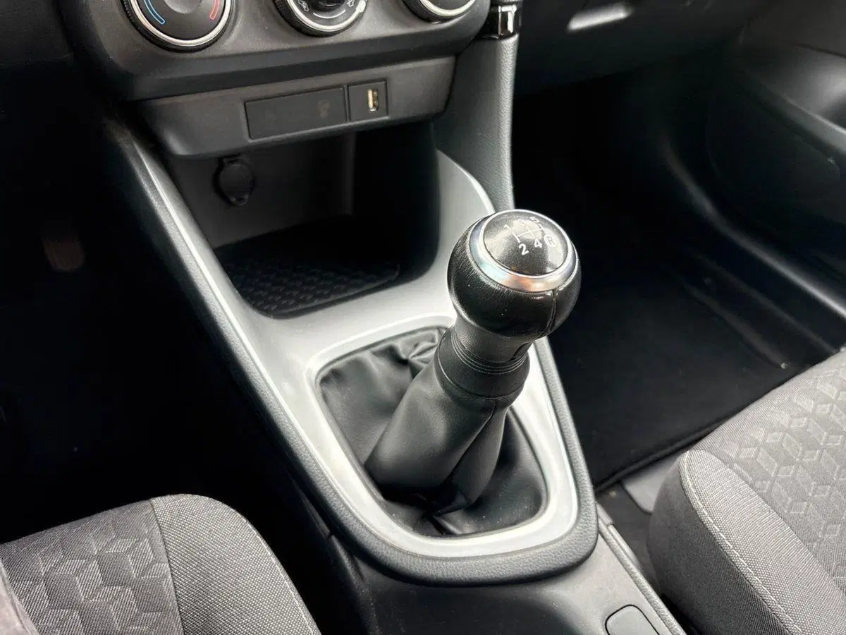 Toyota Yaris usata a Treviso (15)