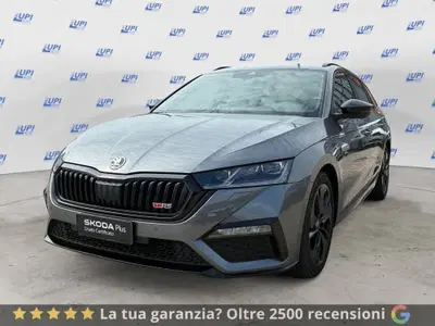 Skoda Octavia Station Wagon 2.0 TSI DSG Wagon RS del 2024 usata a Pistoia