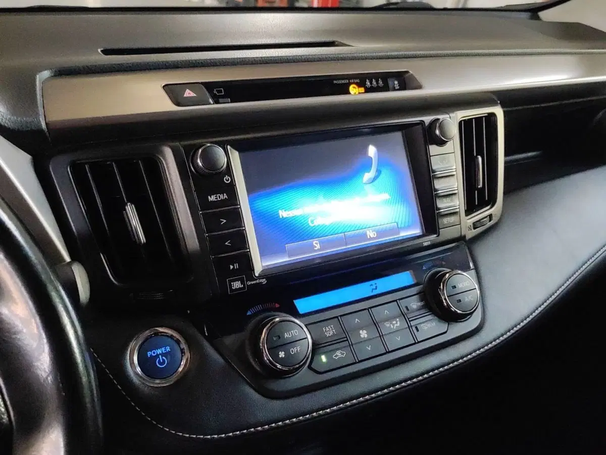 Toyota Rav4 usata a Milano (10)