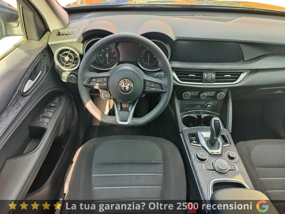 Alfa Romeo Stelvio usata a Pistoia (11)