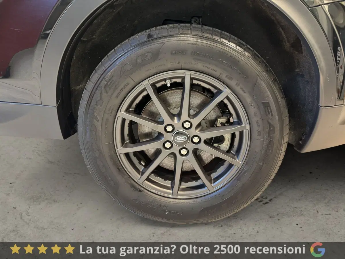 Land Rover Discovery Sport usata a Pistoia (9)
