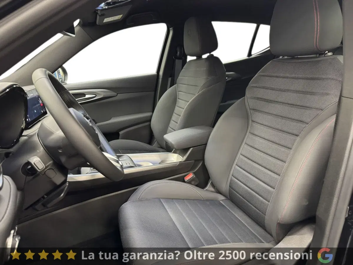 Alfa Romeo Tonale nuova a Pistoia (13)