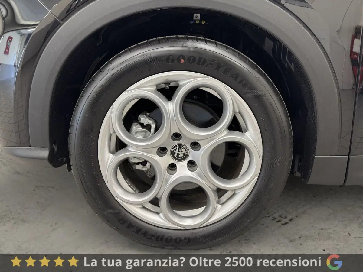 Alfa Romeo Tonale nuova a Pistoia (17)