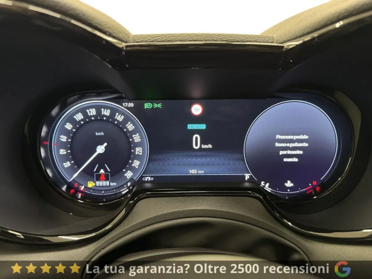 Alfa Romeo Tonale nuova a Pistoia (7)