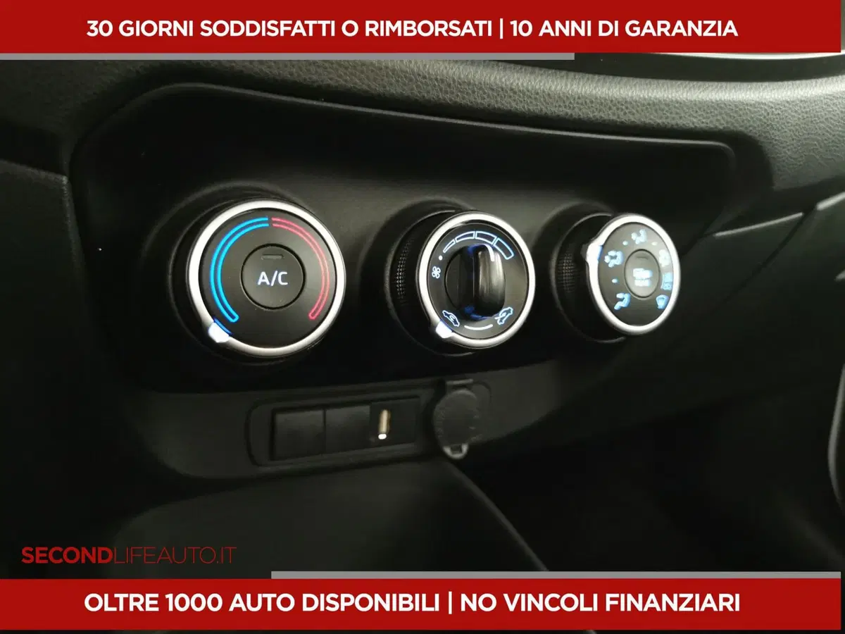 Toyota Aygo X usata a Chieti (16)