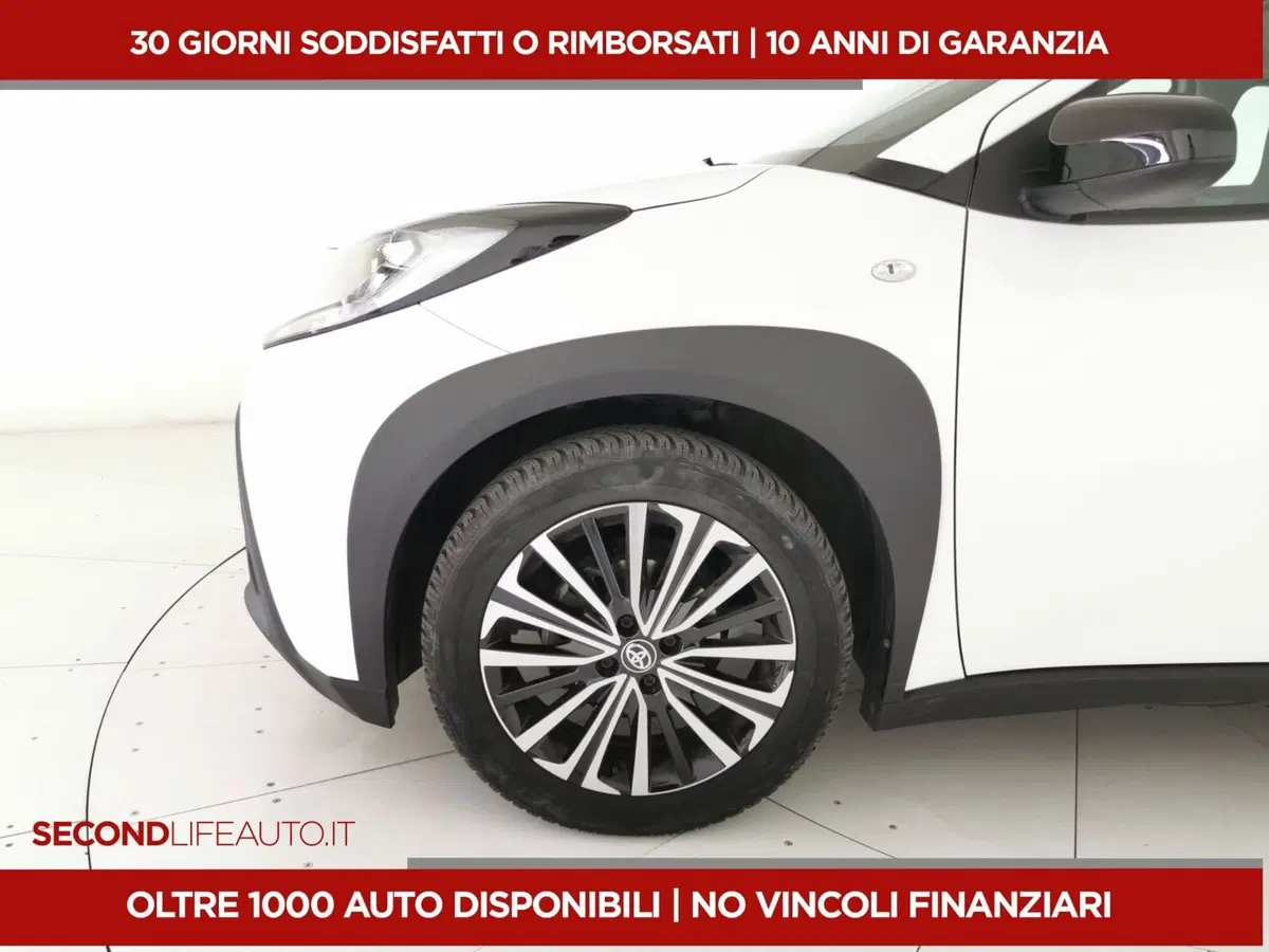 Toyota Aygo X usata a Chieti (9)