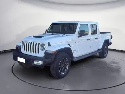 Jeep Gladiator 3.0 Diesel V6 Overland del 2021 usata a Agrigento