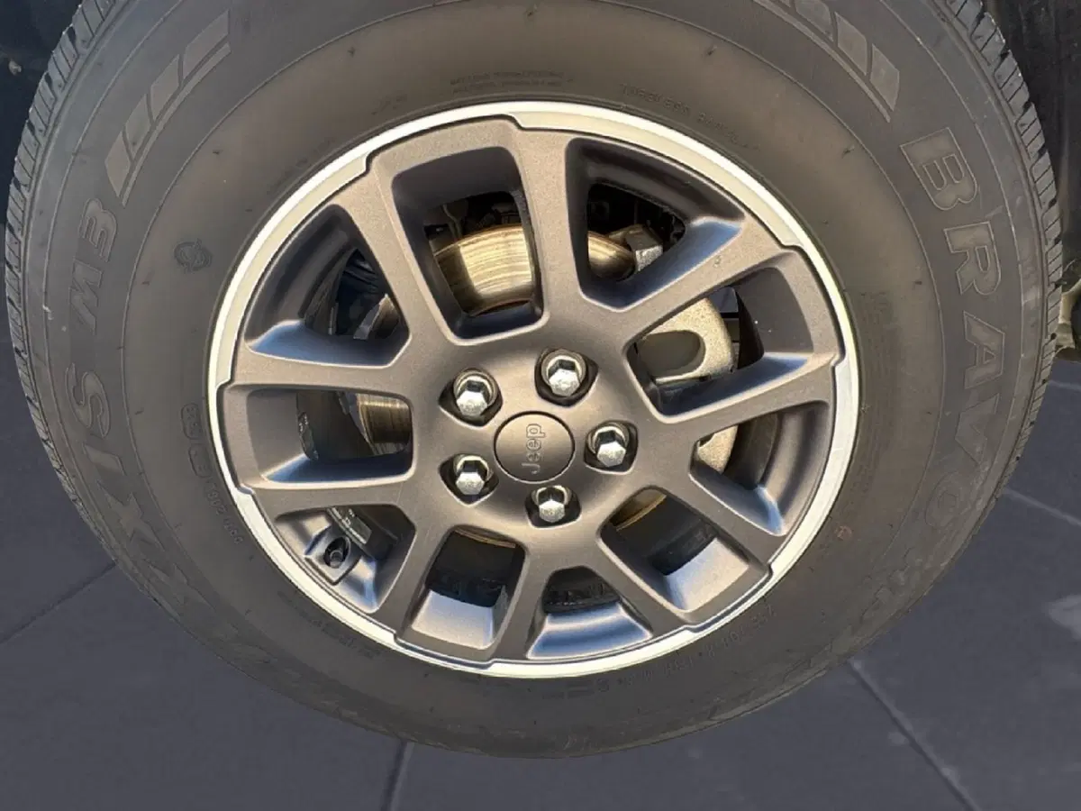 Jeep Gladiator usata a Agrigento (15)